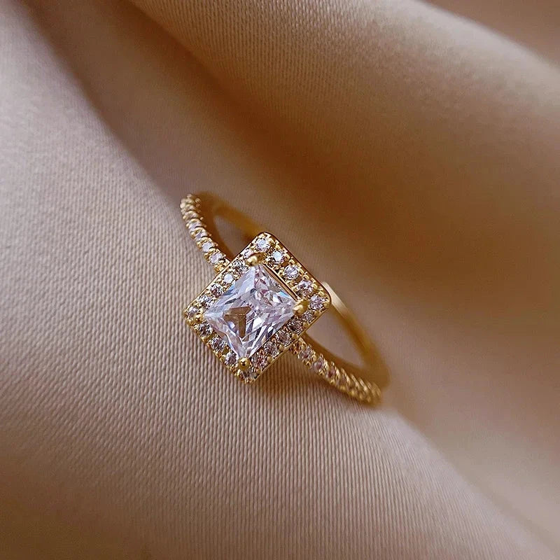 Gold Open Ring for Women – Square Zircon, Goth & ElegantHR616-1