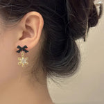 Sweet Bowknots Snowflake Drop Earrings