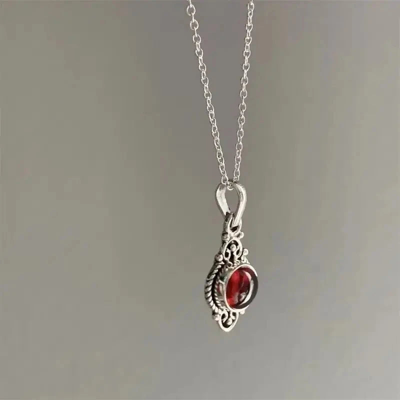 Gorgeous Carved Bohemian Garnet Pendant NecklaceYA4416-1