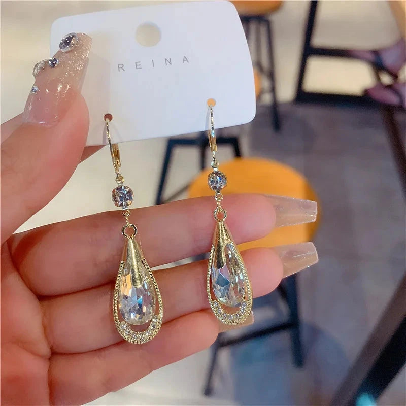 Trend Unique Design Elegant Delicate Zircon Butterfly Tassel EarringsED2031-W
