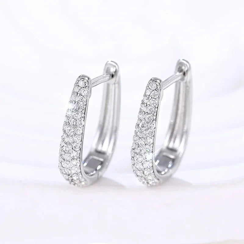 Elegant Women’s Ear Buckle
