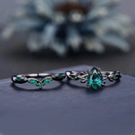 2Pcs Fashion Black Gold Color Green Rhinestone Zircon Rings