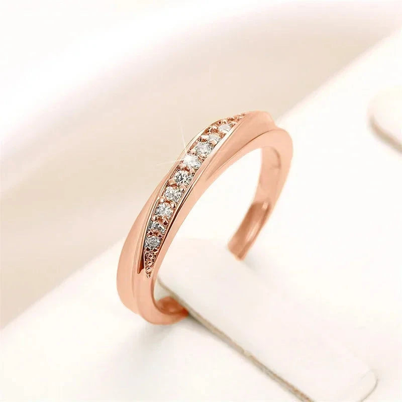 Luxury Rings Paved One-line CZ for Women