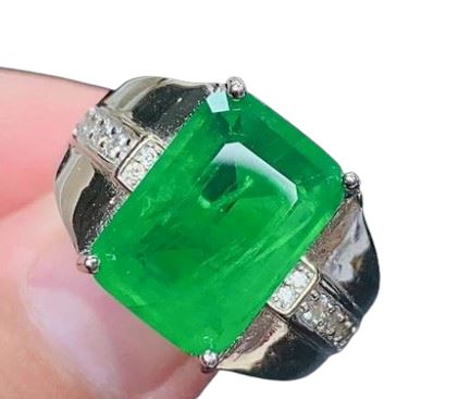 Natural Emerald Ring 925 Sterling Silver Gemstone