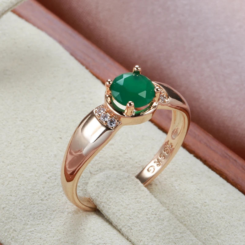 Delicate Circle Cut Emerald Zircon Ring