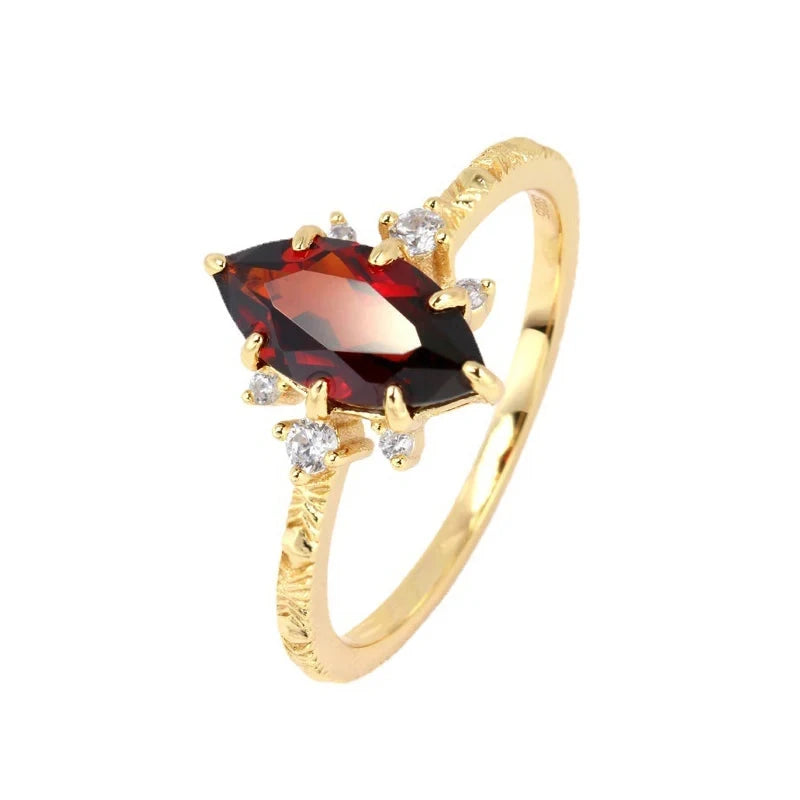 Vintage Style Natural Garnet RingsRI1397