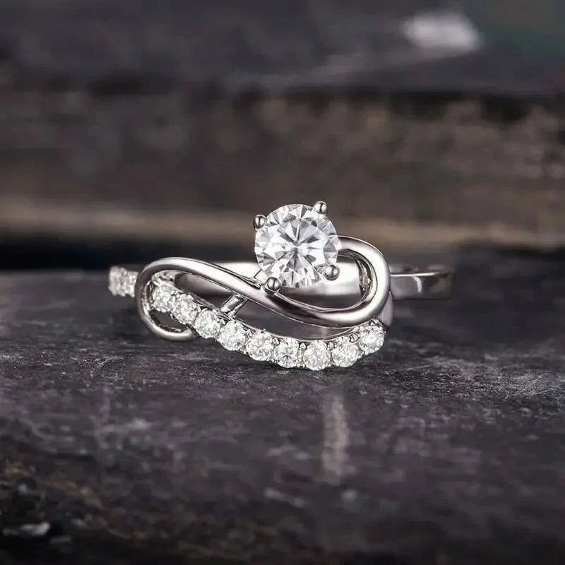 European and American Niche Design Light Luxury Circular Zircon Ring for Women