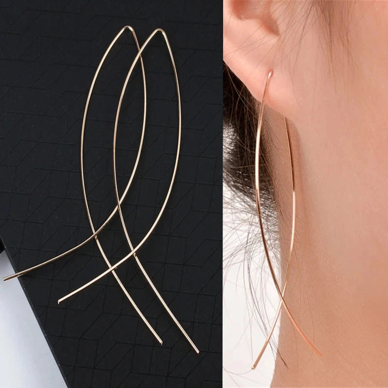 Elegant Snowflake Stud EarringsED115
