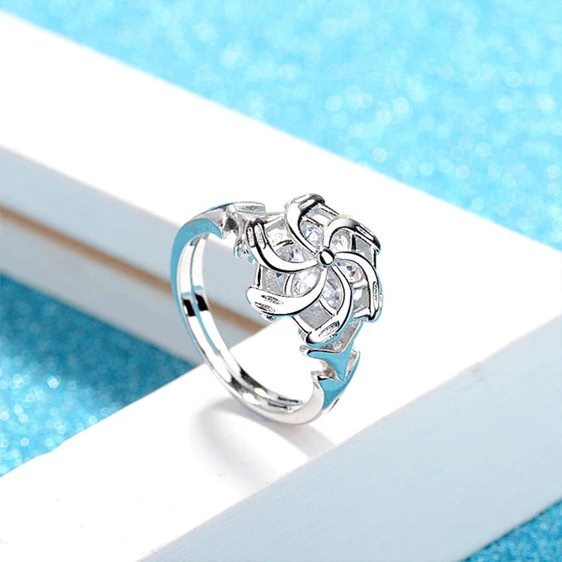 Windmill-Shaped Silver Wedding Ring