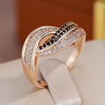 Luxury 585 Rose Gold Ring with Black & White Zircon