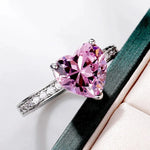 Silver Plated Heart Cubic Zirconia Engagement Ring for Women Wholesale Size 5-11 Fashionable Wedding Band Jewelry Accessory