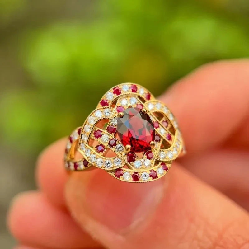 Retro Red Gemstone Ring – European & American Style