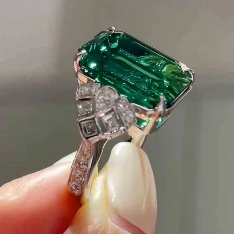 Big Green Cubic Zircon Women RingsQ79310