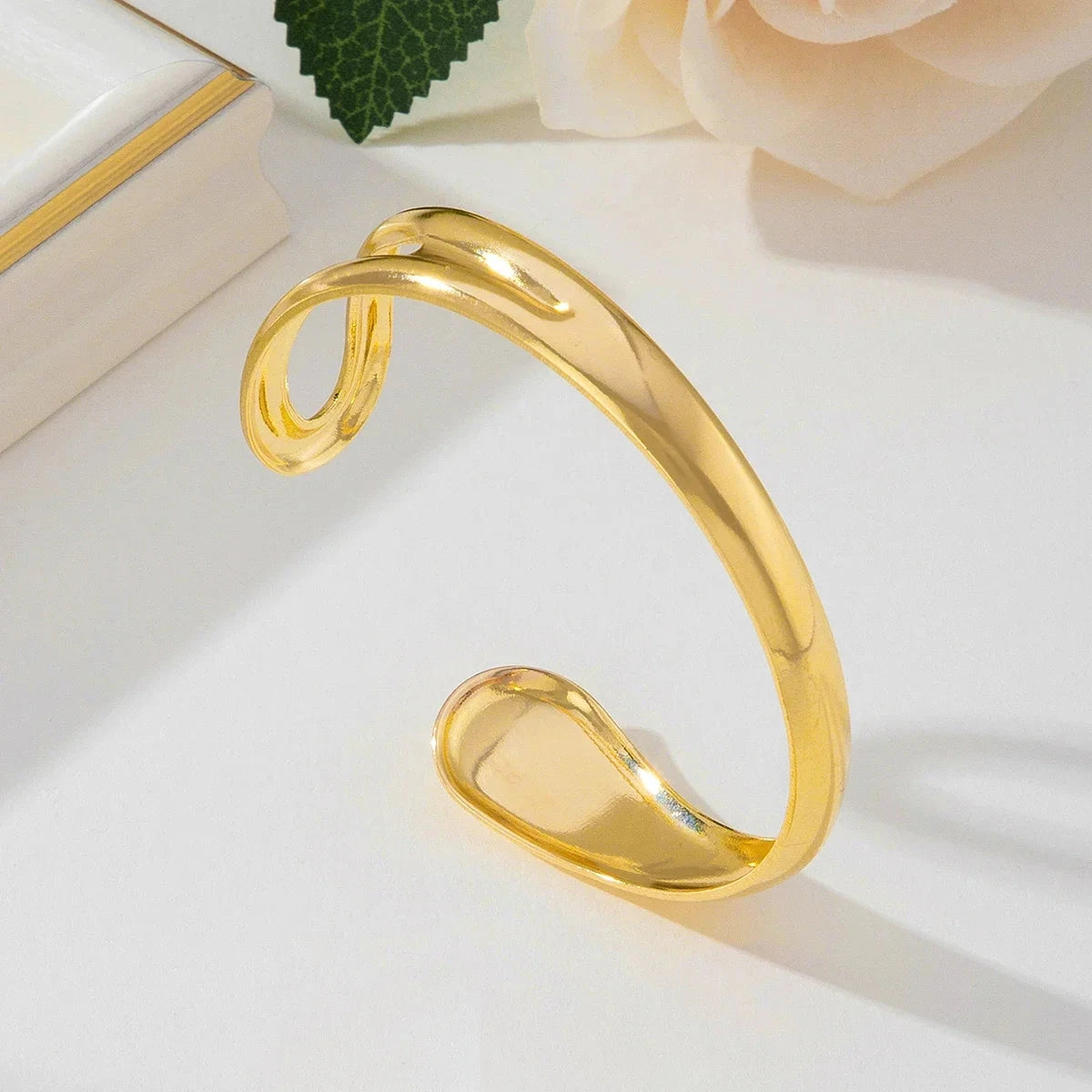 Gold Color Stainless Steel Bangle Bracelet for Women