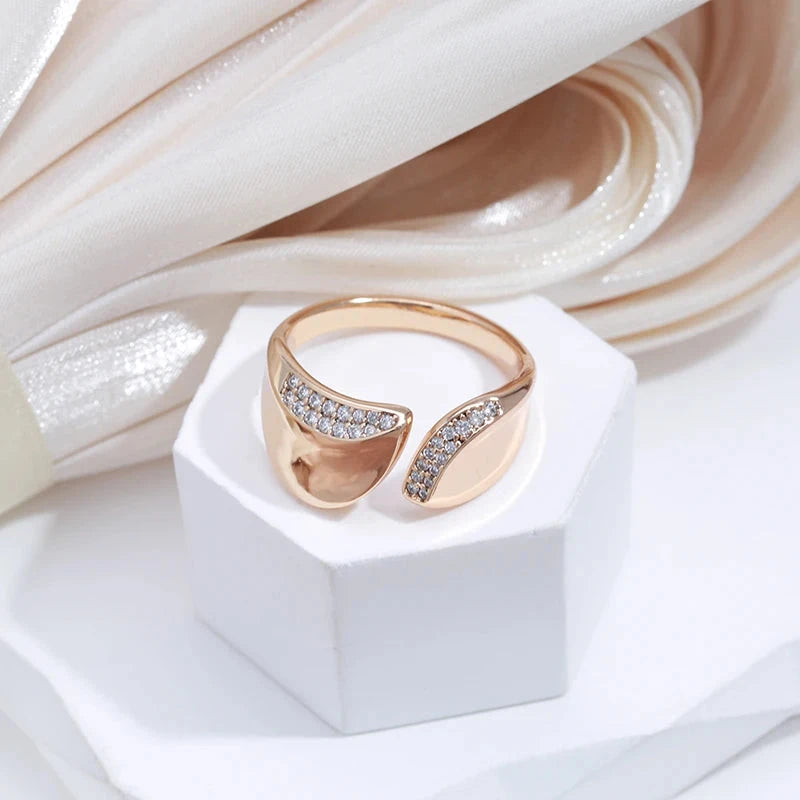 Luxury Adjustable Rose Gold Ring with Zircon