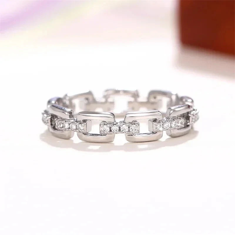 2025 Trendy Jewelry Chain Shape Finger Ring for Women Silver Color Shiny Zirconia Accessories Daily Life Fashion Lady Gift