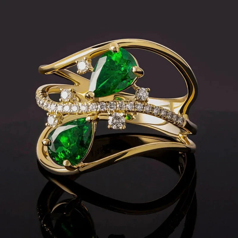 Gold Teardrop Green Crystal Ring