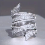 Elegant Multi-Layer Line Design Luxury Ring for WomenT040310