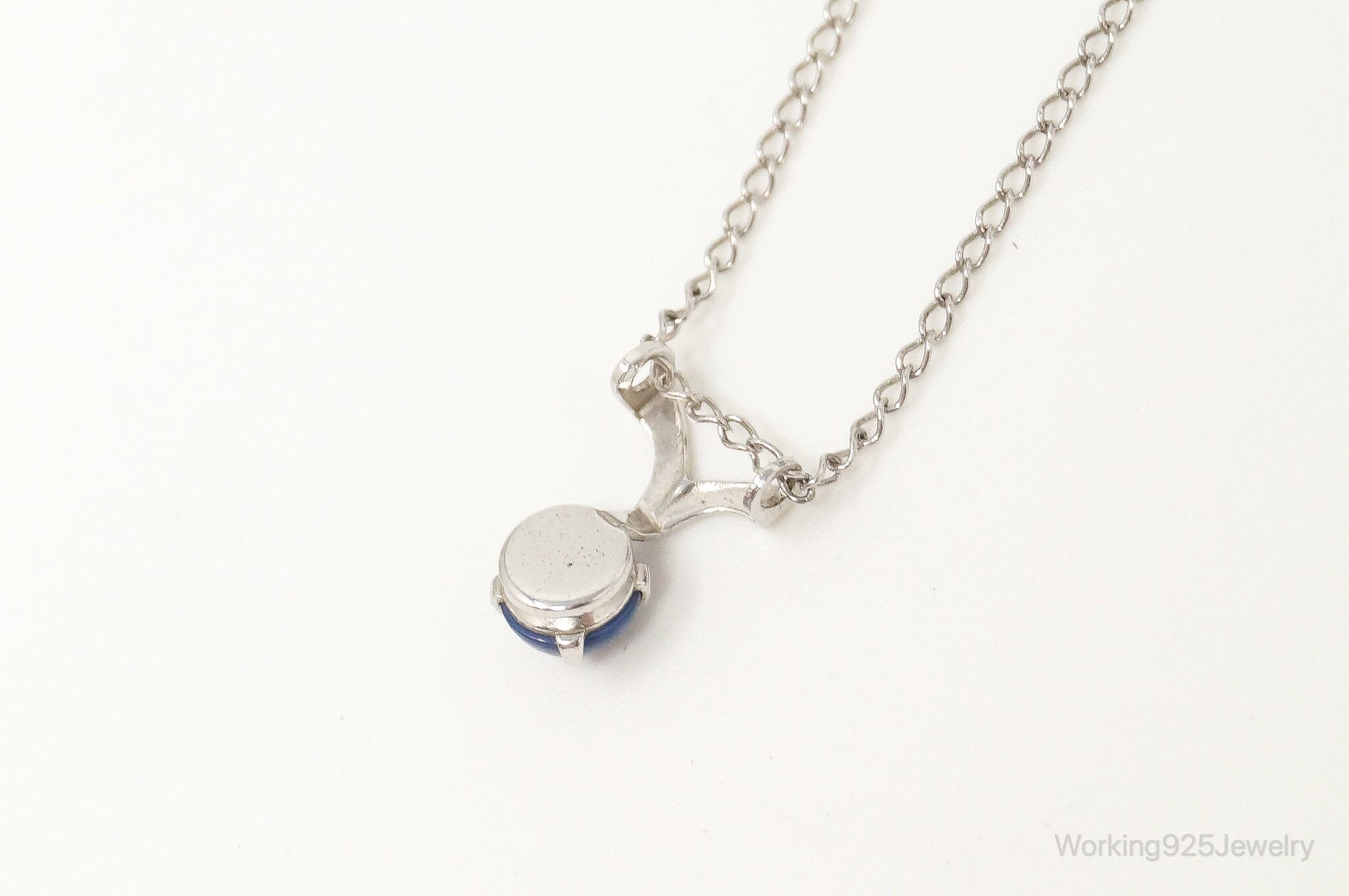 Vintage Star Sapphire Sterling Silver NecklaceJewelry > Necklaces > Pendants