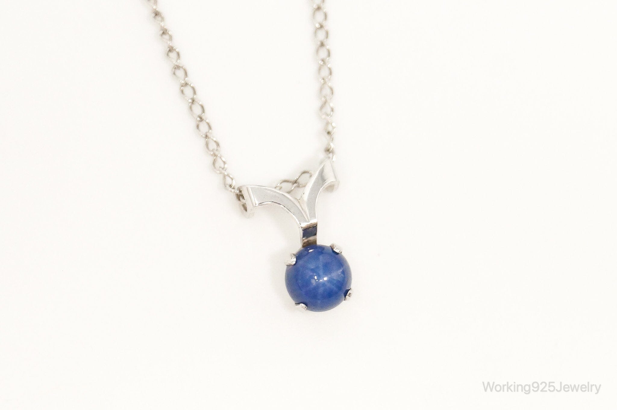 Vintage Star Sapphire Sterling Silver NecklaceJewelry > Necklaces > Pendants