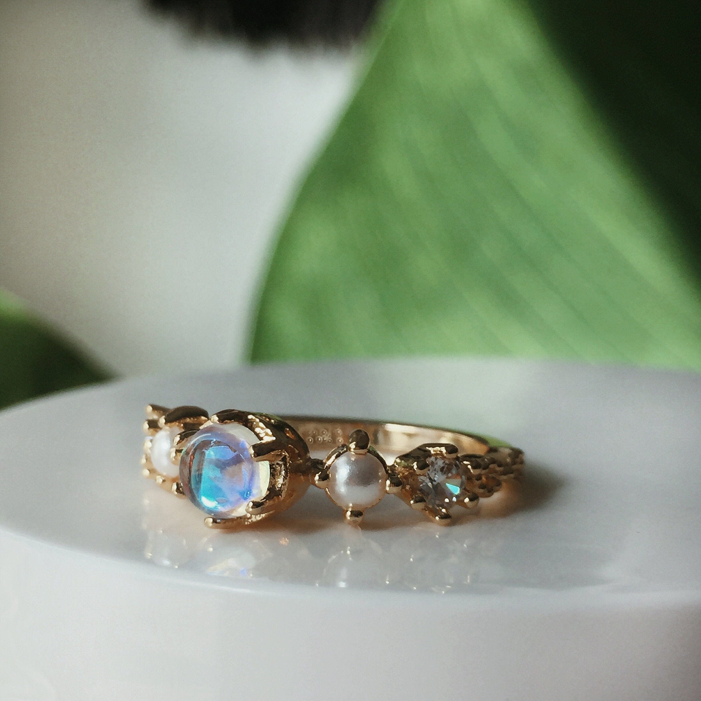 The Wandering Moonstone RingRings