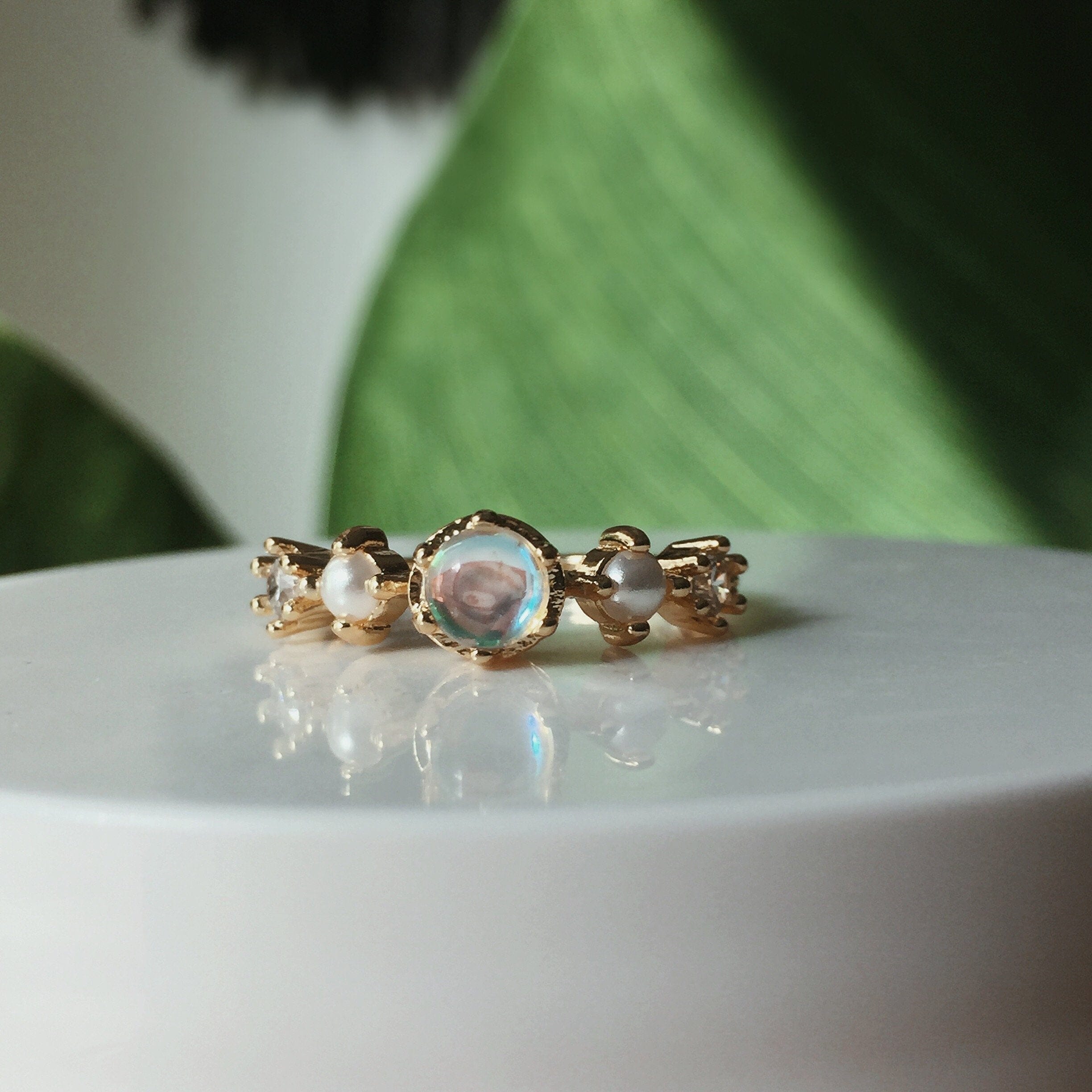 The Wandering Moonstone RingRings