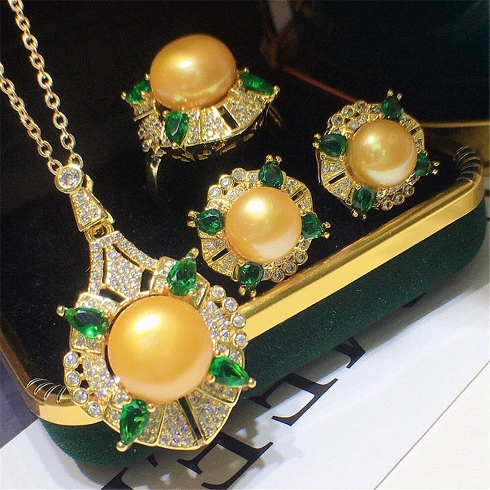 Retro Palace Style Three-piece Fashion Freshwater Pearl Jewelry SetNecklaceGold