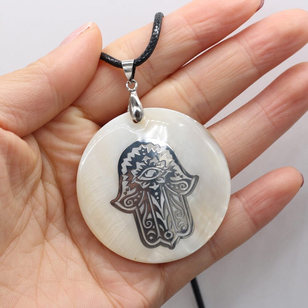 Natural Round Mother of Pearl Shell Pendant Tree of Life NecklaceNecklace555cm