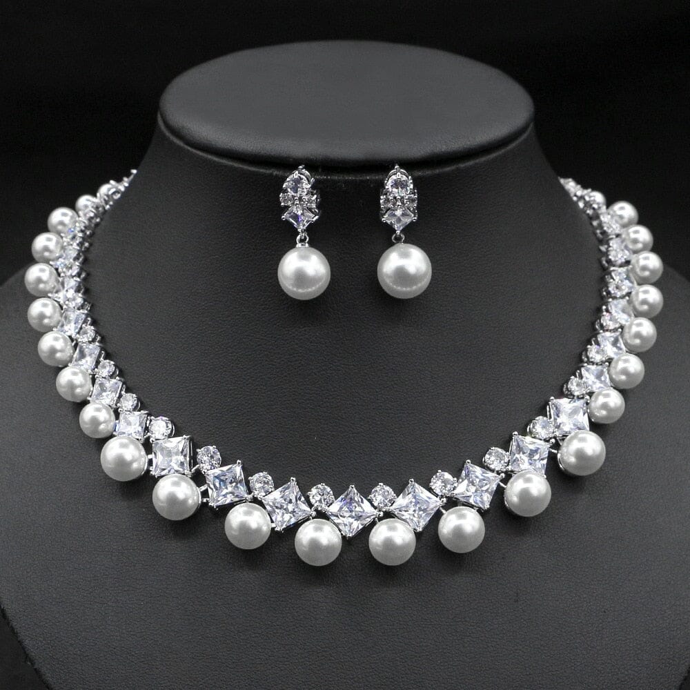 Gorgeous Cubic Zirconia Stone Big Pearl Choker Necklace Earrings Set
