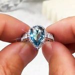Trendy Dazzling Water Drop Aquamarine Ring