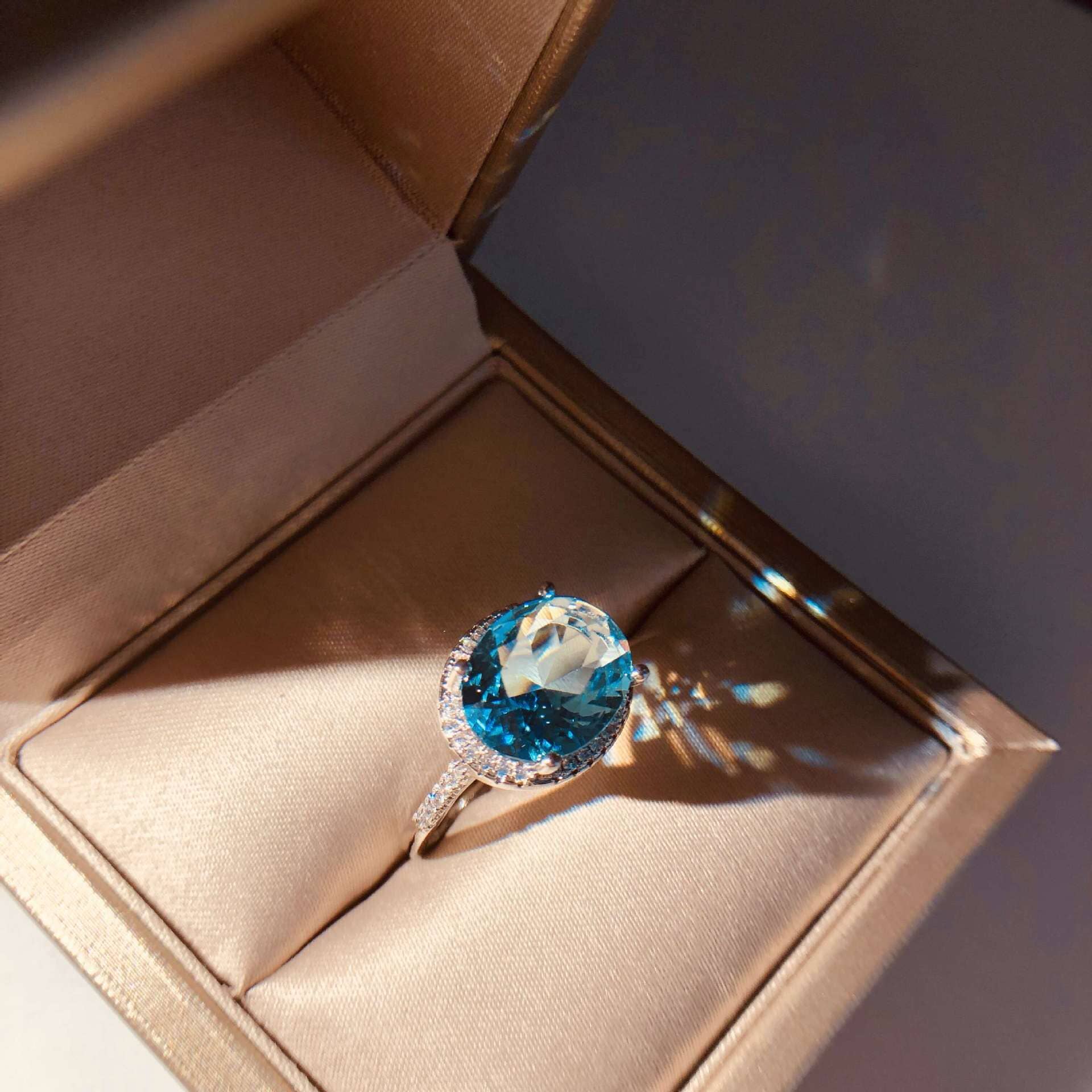 Sky Blue Cubic Zircon Fashion Big Stone Ring