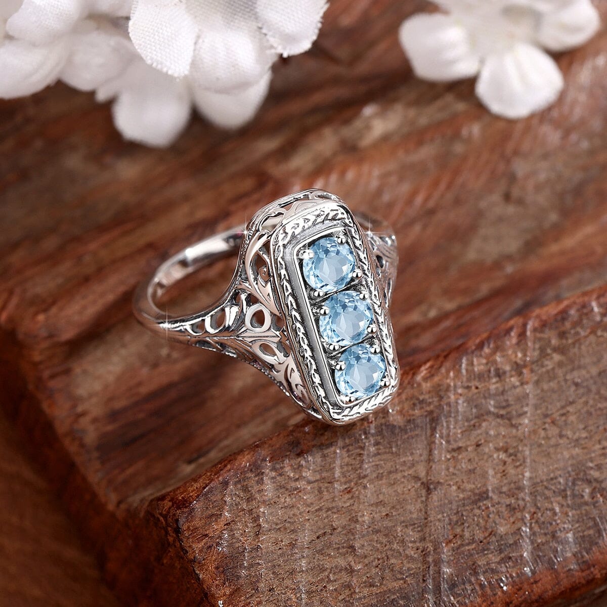 Classic 3 Stone Aquamarine Ring