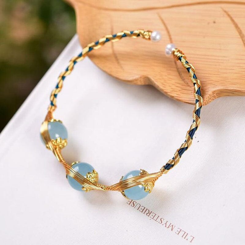 Unique Design Aquamarine Beaded Bracelet