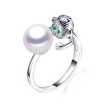 Monkey Hugging Pearl Silver Resizable RingRingwhite