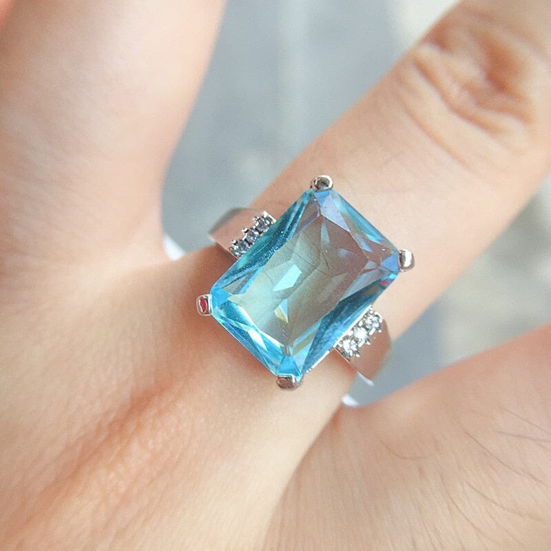 Luxury Created Aquamarine Gemstone Ring