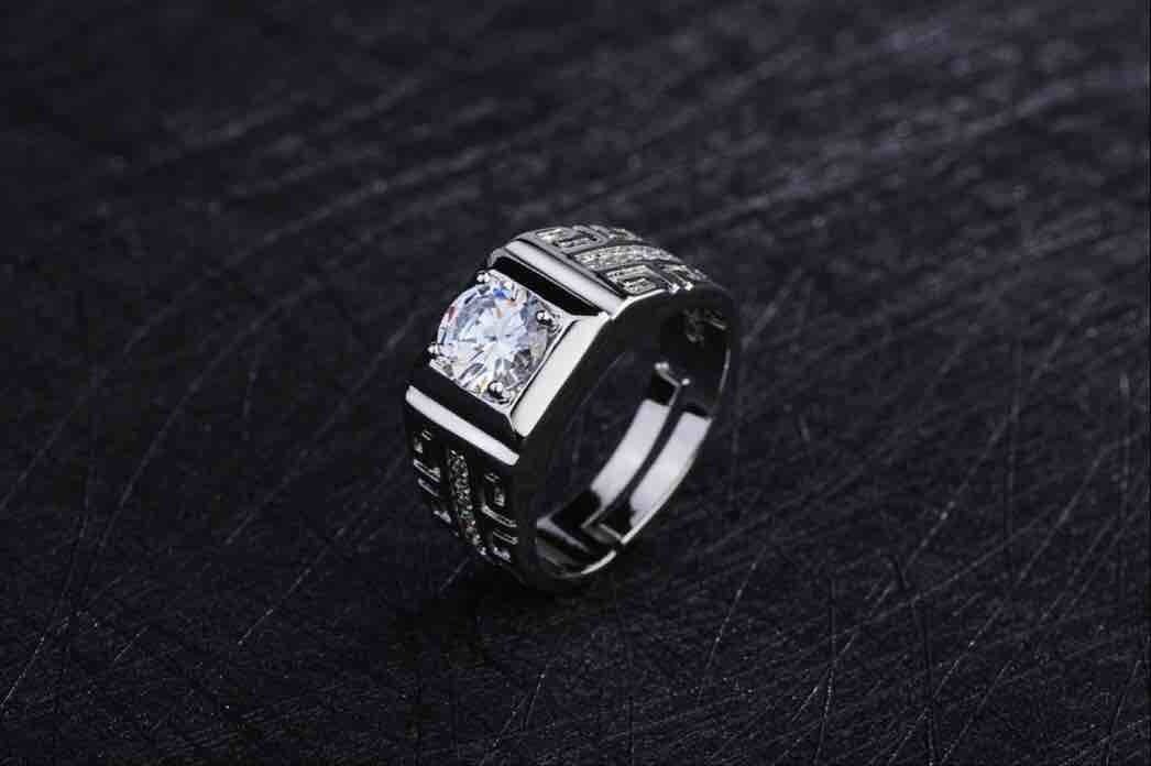 Adjustable Diamond Crystal Ring for MenRing