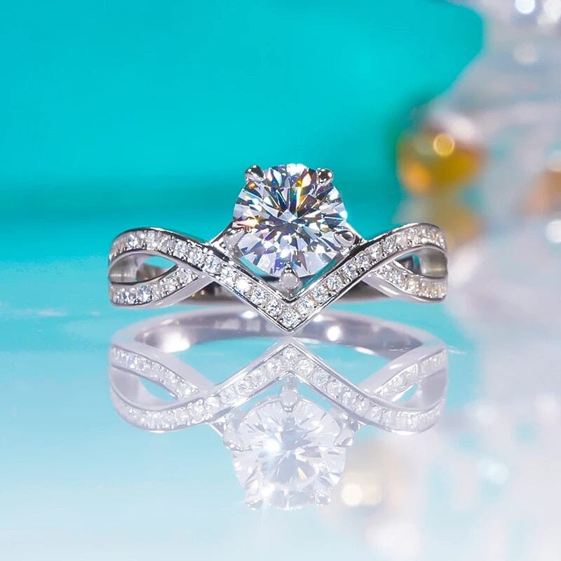Elegant Crown Shaped Moissanite Diamond RingRing41ct zircon