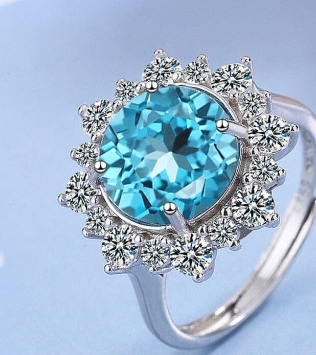 Sparkling Flower Pattern Aquamarine Diamond Adjustable Ring