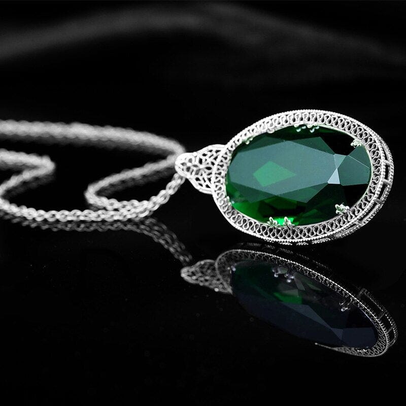 Gothic Style Oval Aquamarine Gemstone Pendant NecklaceEmerald