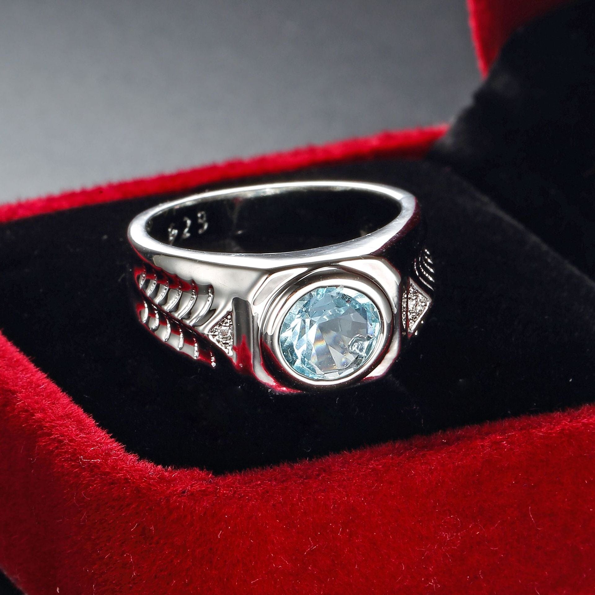 Men Vintage Luxury Aquamarine Ring