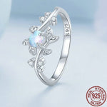 Leaf Style White Fire Opal Ring - 925 Sterling SilverRing