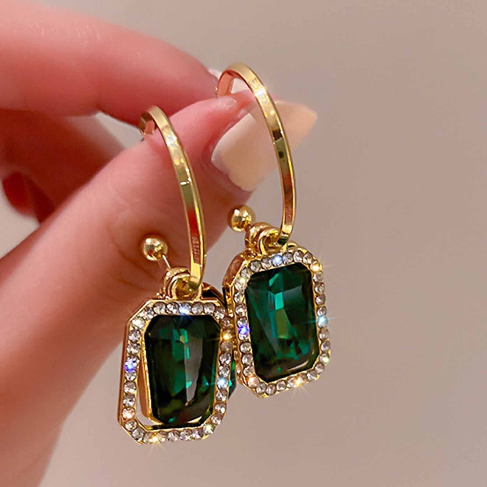 Luxury Exquisite Emerald EarringsEarringsas show