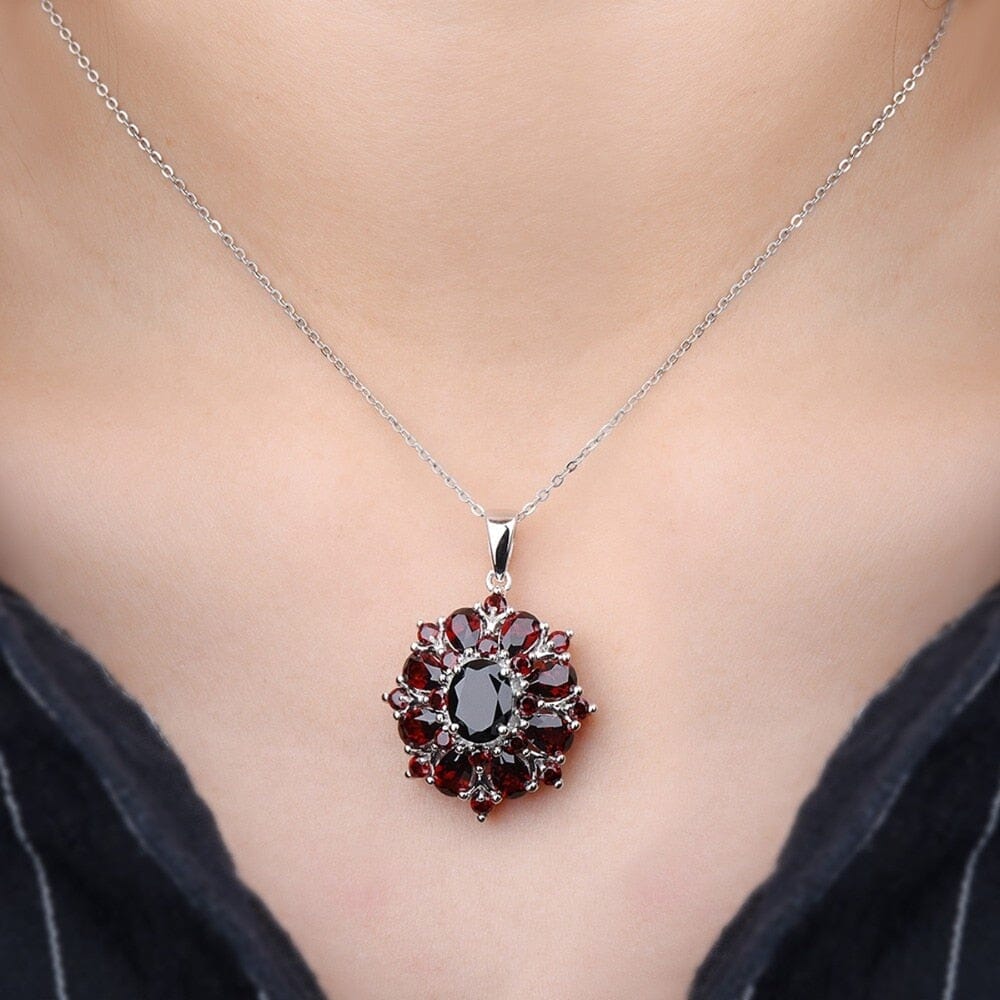 7.54ct Natural Black Garnet Pendant Necklace - 925 Sterling SilverNecklaces