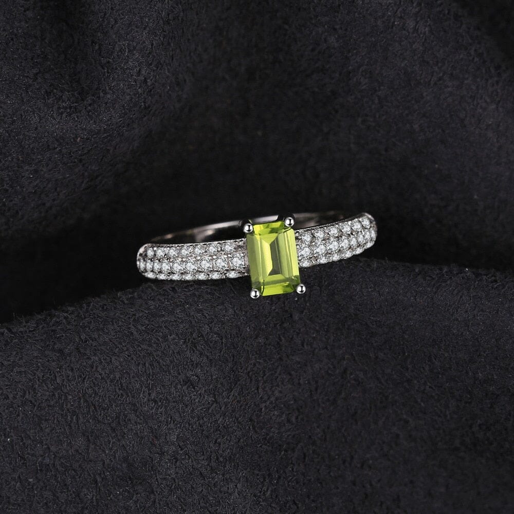 Simple Elegant Peridot Solitaire Ring - 925 Sterling SilverRing