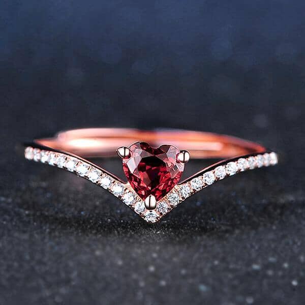 Heart Red Garnet Ring - 925 Sterling SilverRing
