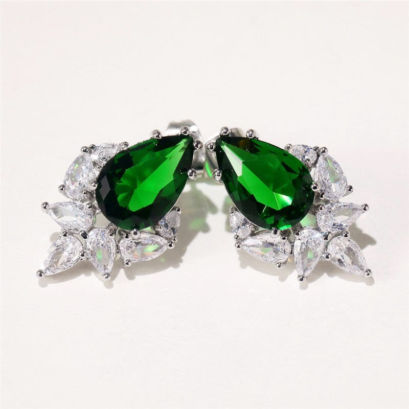 Charming Luxury Emerald Stud EarringsEarrings