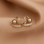 Luxury Elegant Heart Pearl Stud EarringsEarrings