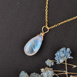 Romantic Gift Natural Moonstone Pendant NecklaceNecklace